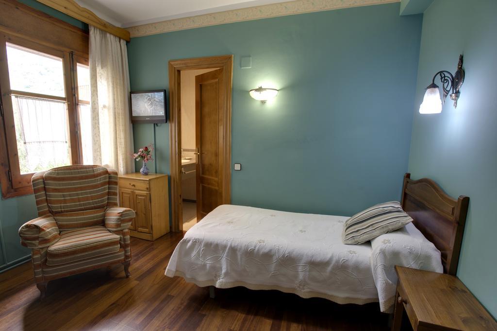Hotel Avenida Benasque Luaran gambar