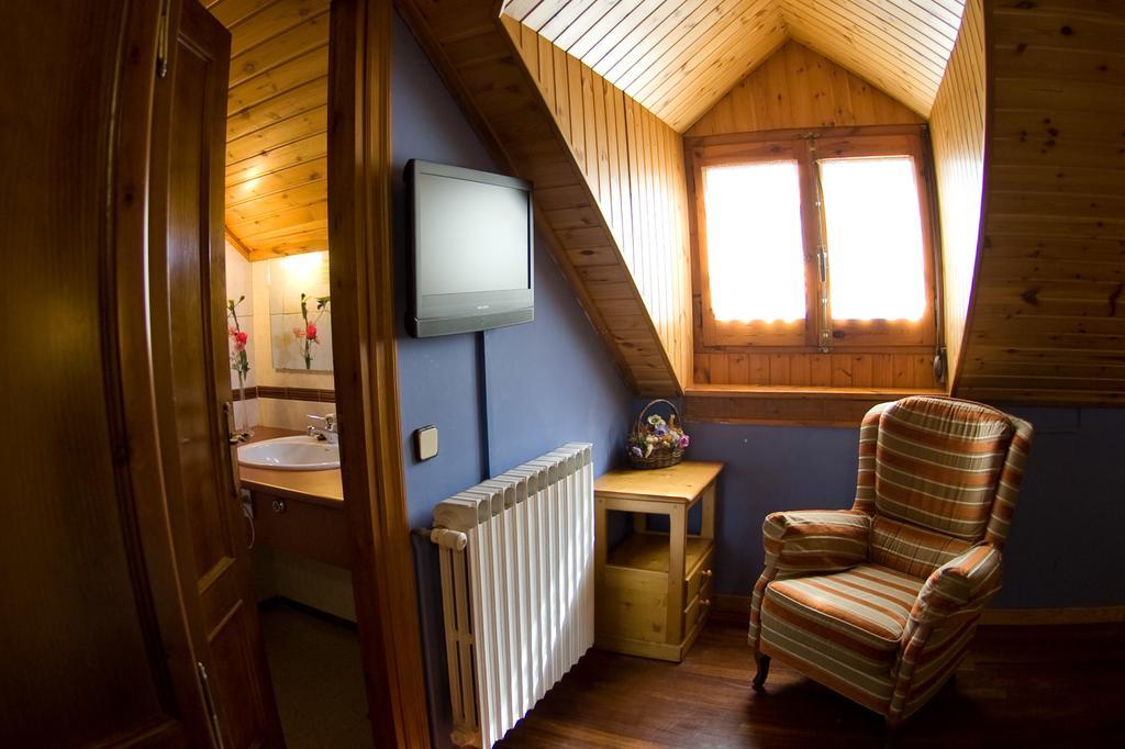 Hotel Avenida Benasque Luaran gambar